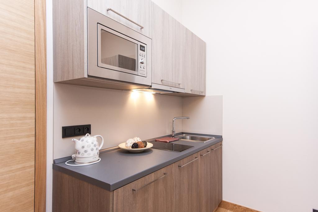 Manesova Astra Apartment ปราก ห้อง รูปภาพ