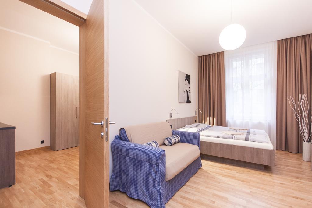 Manesova Astra Apartment ปราก ห้อง รูปภาพ
